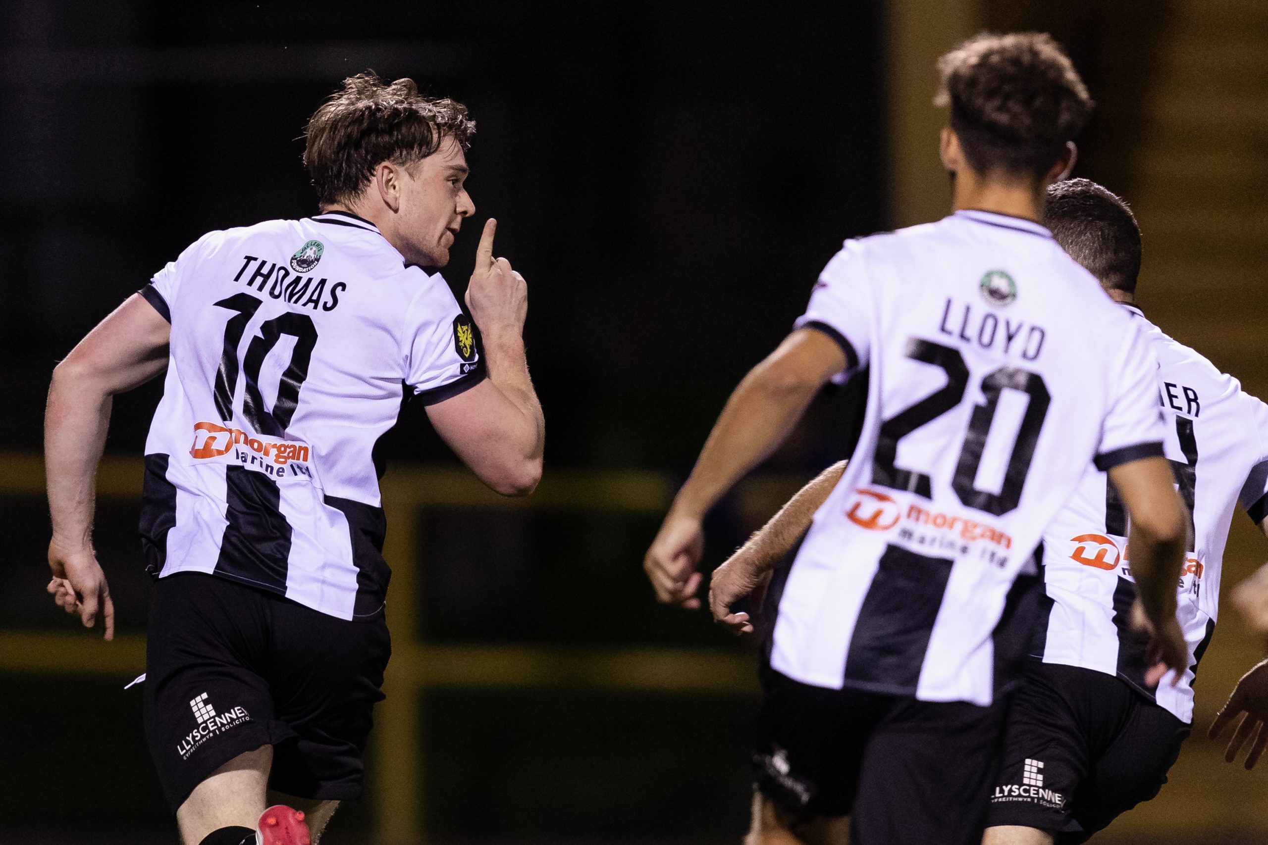 RHAGOLWG PENWYTHNOS CYMRU PREMIER 18-19 MEDI